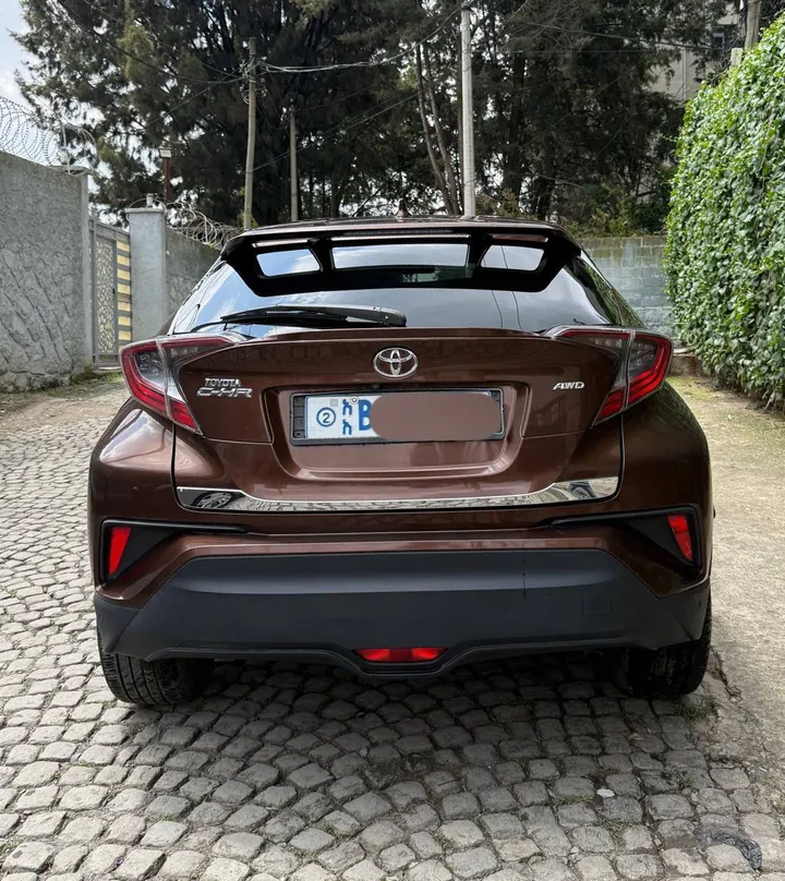 Toyota C-HR 1.2T AWD 2017 – photo 6