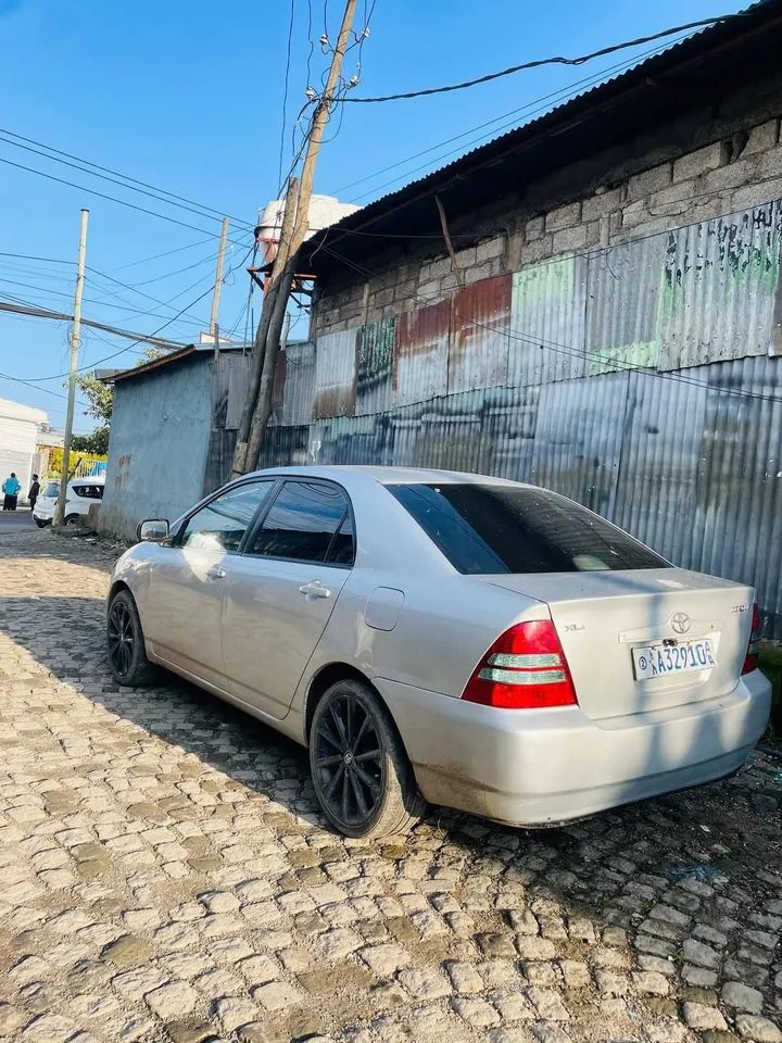 Toyota Corolla 2003 Automatic – photo 3