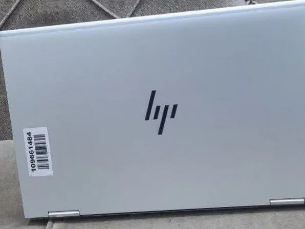 HP EliteBook 1030 G7 x360 Laptop – photo 4