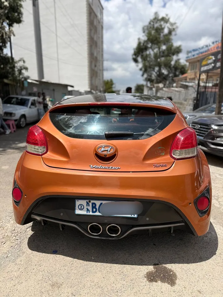 Hyundai Veloster 2014 1.6L Automatic – photo 3