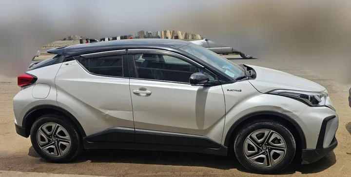 Toyota C-HR Izoa 2022 – photo 3
