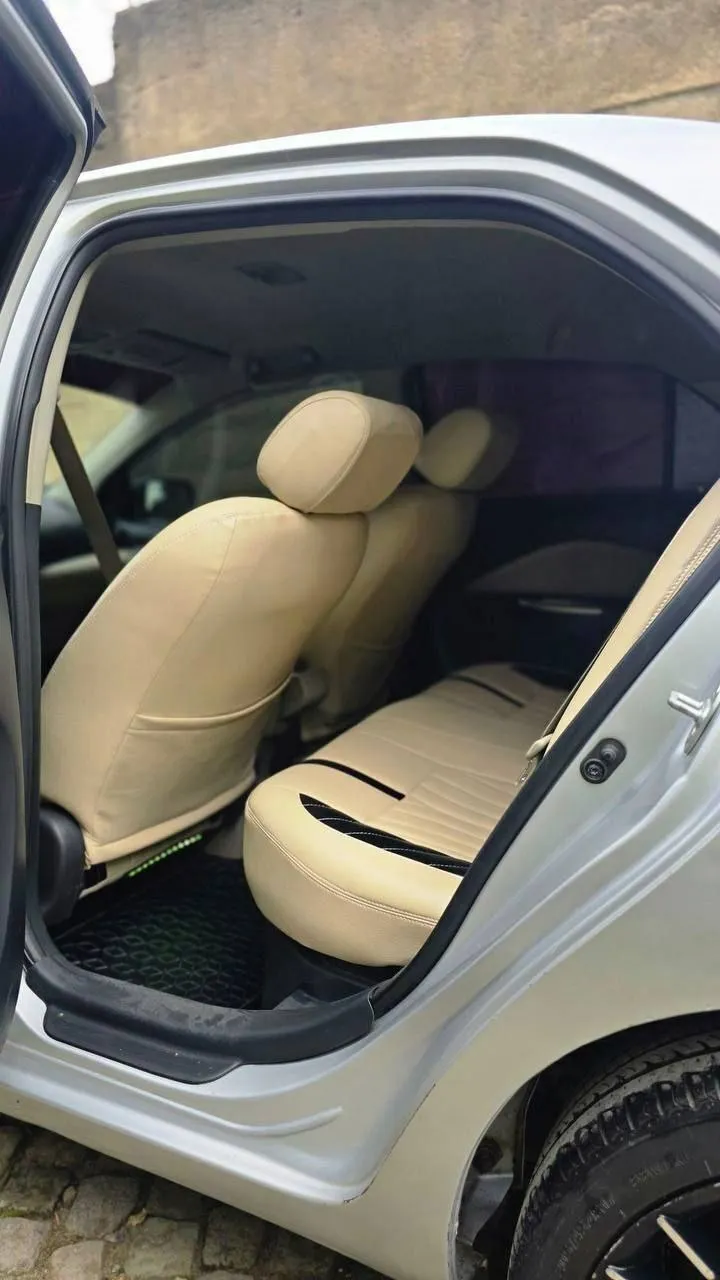 Toyota Yaris Belta 2007 – photo 7