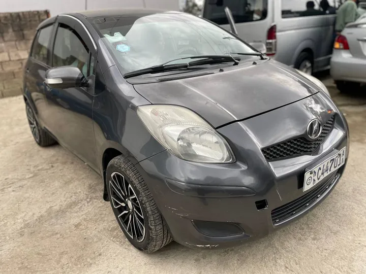 Toyota Yaris Compact 2008 Automatic – photo 4