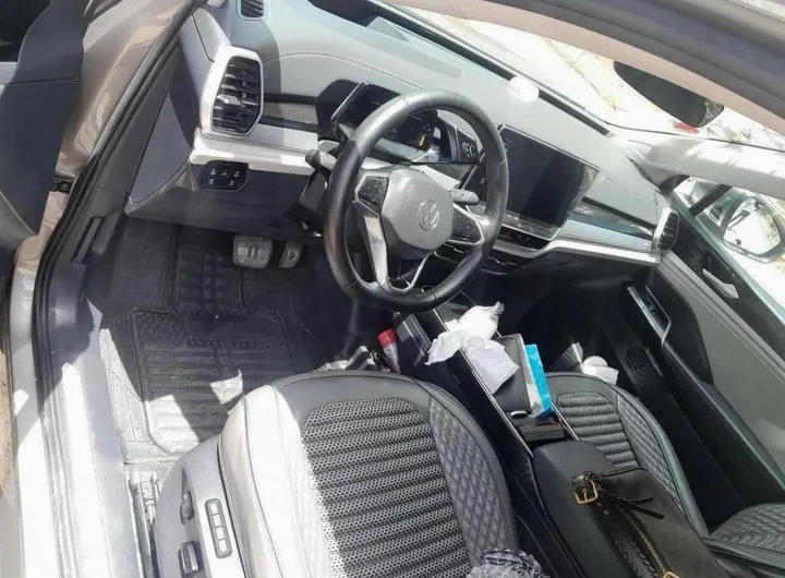 Volkswagen ID6 Crozz Pro 2022 – photo 6