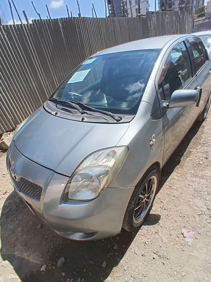 Toyota Vitz 2007 Automatic – photo 4