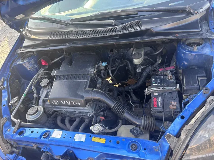 Toyota Vitz 2002 Automatic – photo 7