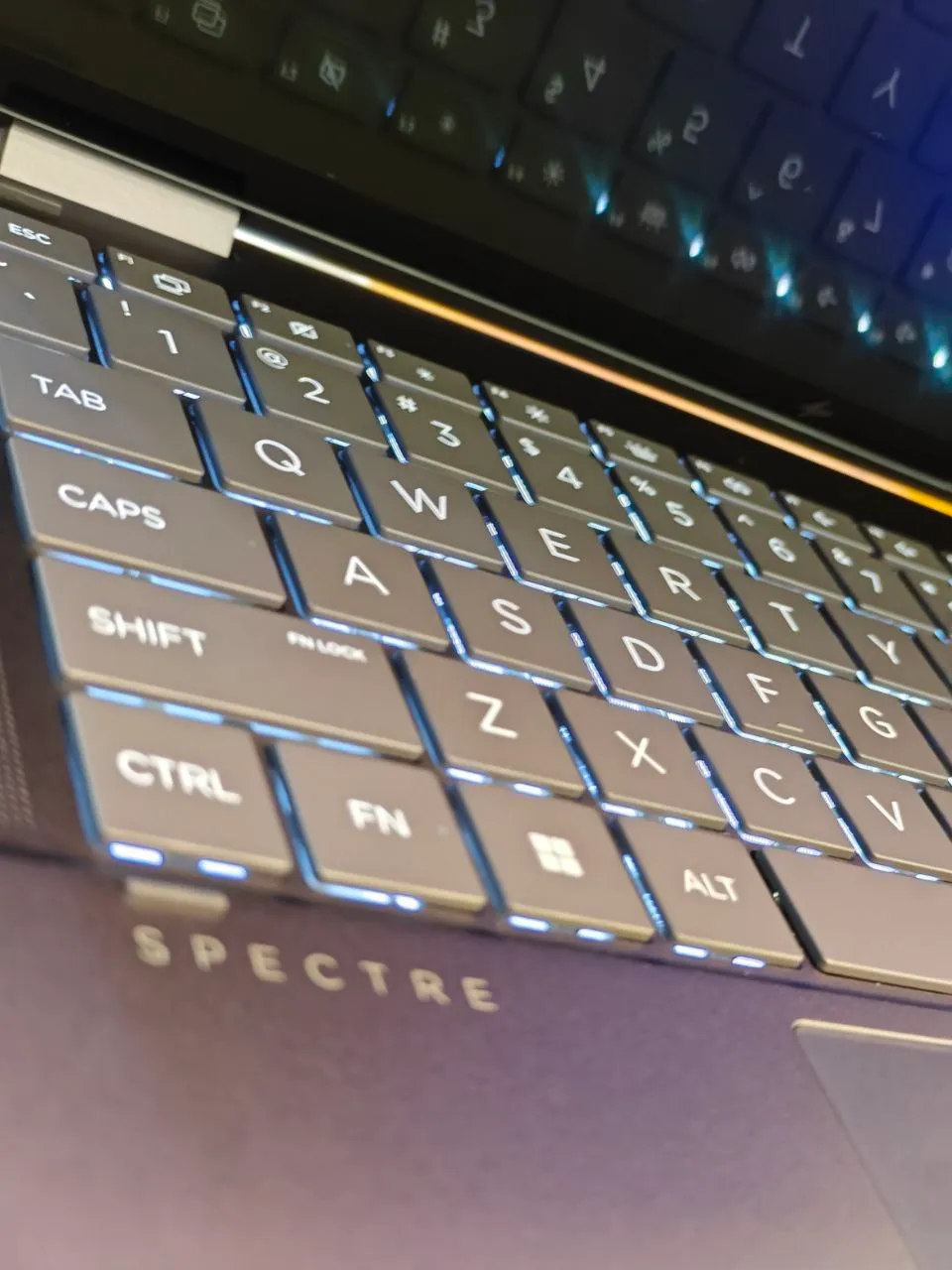 HP Spectre x360 14 OLED Ultra 7 – photo 5