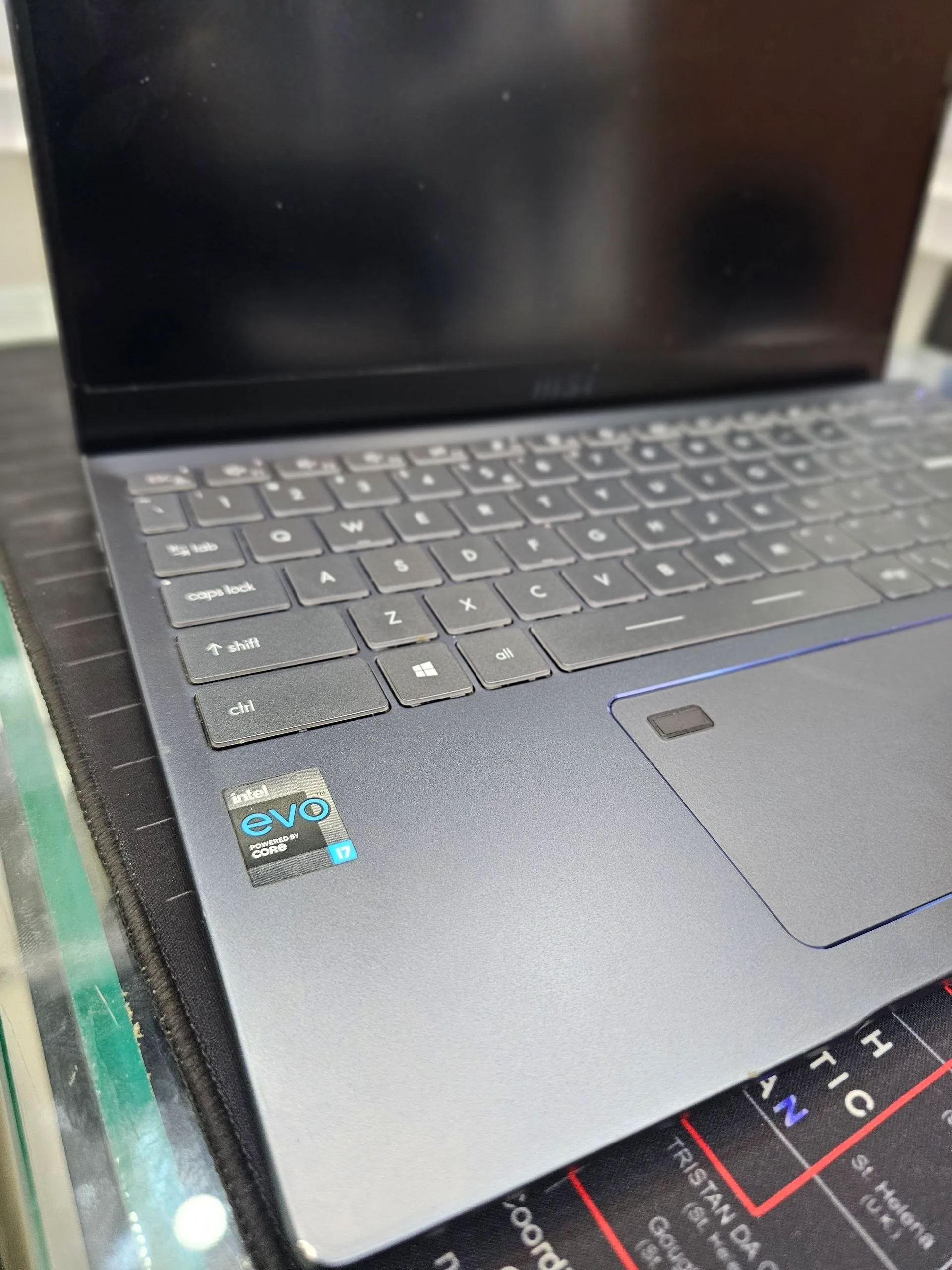 MSI Core i7 11th Business Laptop – photo 3