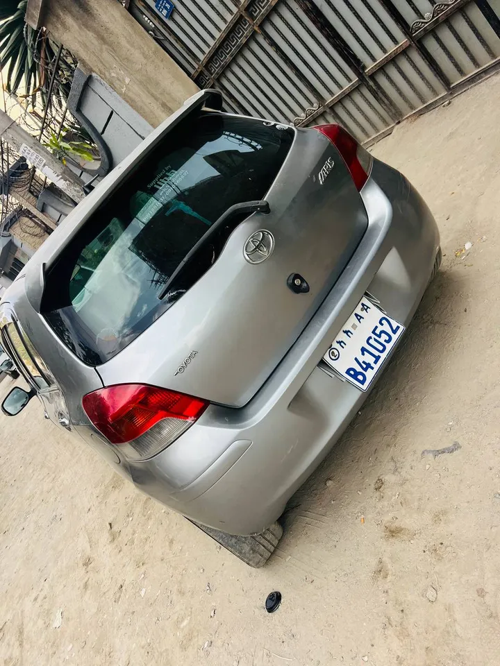 Toyota Yaris Compact 2008 Automatic – photo 3
