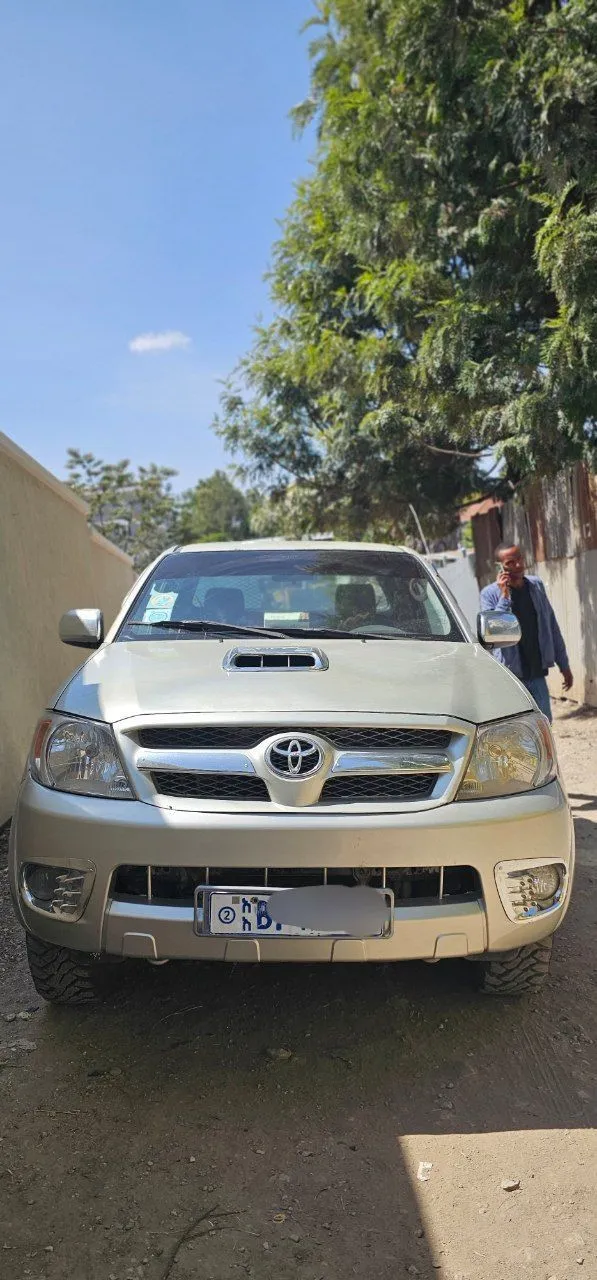 Toyota Vigo D4D 2007 Manual Pickup – photo 5