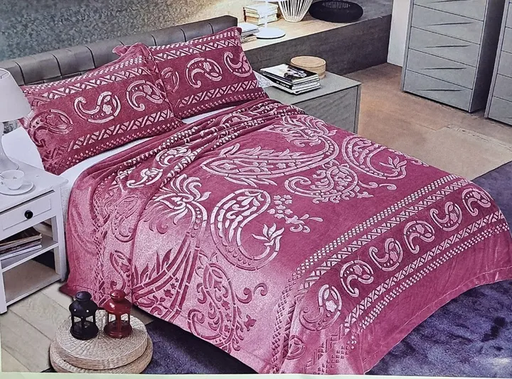 Velvet Fabric Comforter Set – photo 4