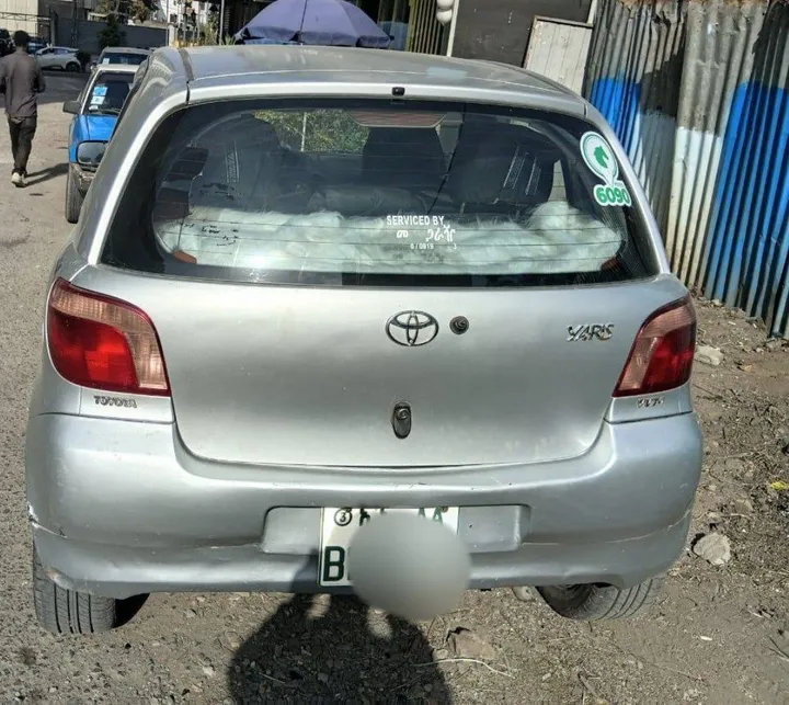 Toyota Vitz Yaris 2002 – photo 7