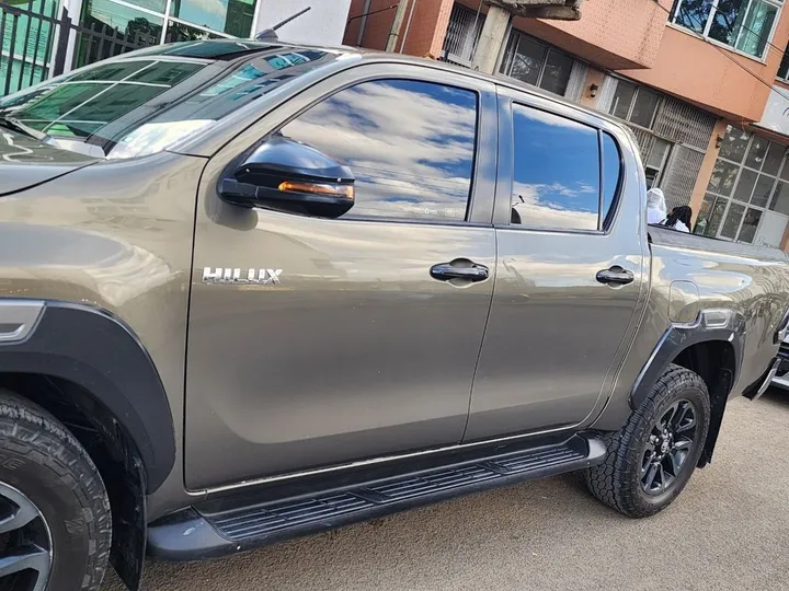 Toyota Hilux 2021 Automatic Diesel – photo 5
