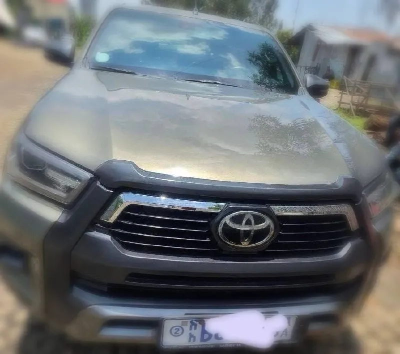 Toyota Hilux Invincible Extra Cab 2021 – photo 6