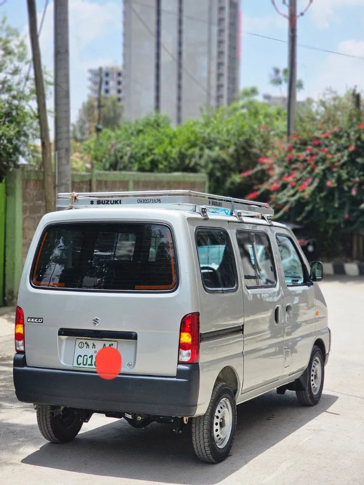 Suzuki Eco 2025 Manual Van – photo 4