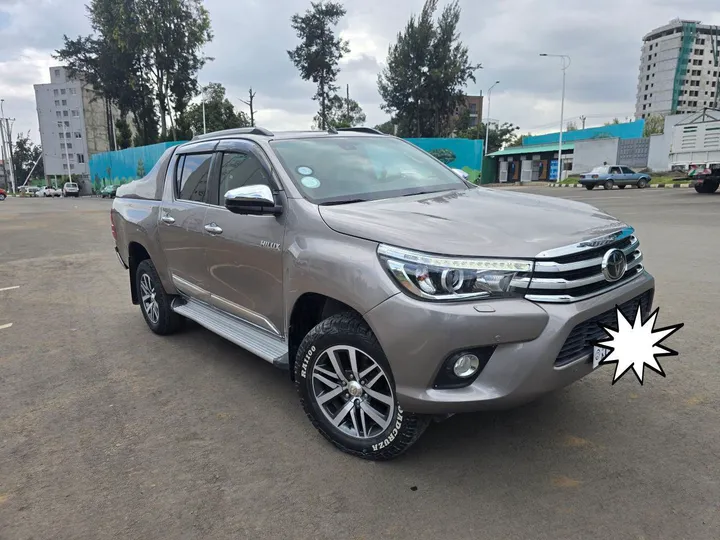 Toyota Hilux Revo Double 2018 – photo 6