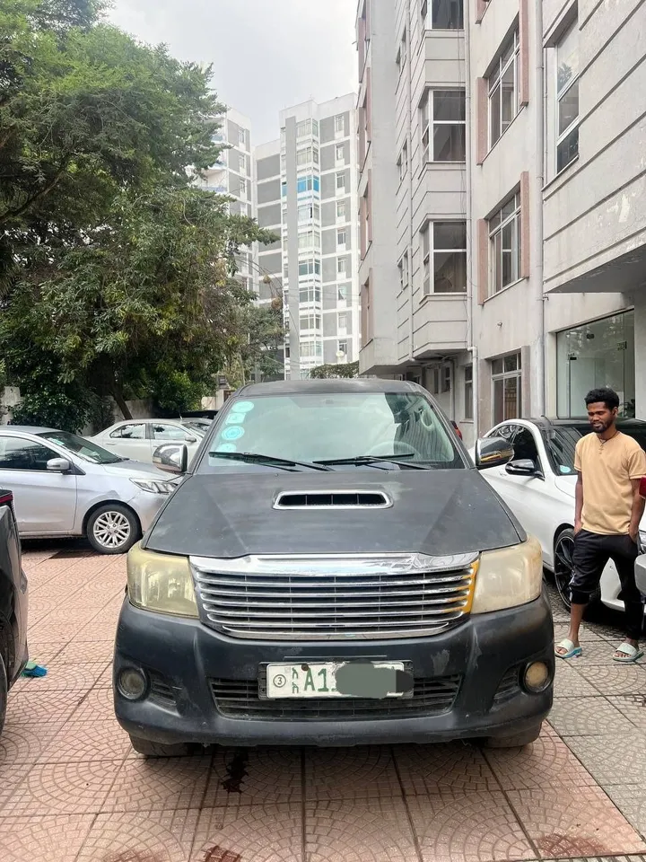 Toyota Hilux D4D Automatic 2012 – photo 7