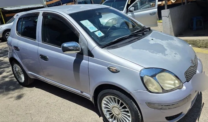 Toyota Vitz 2004 Automatic – photo 4