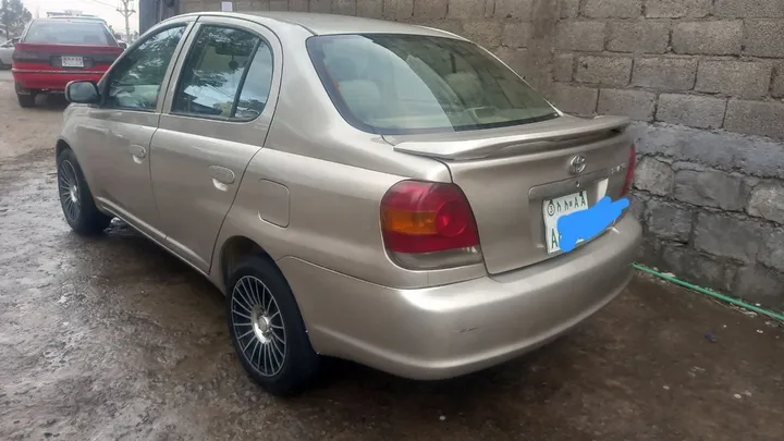 Toyota Platz 2004 1.0L Automatic – photo 3