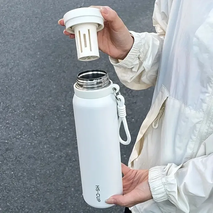 Stainless Steel Vacuum Water Bottle 600ml – photo 5