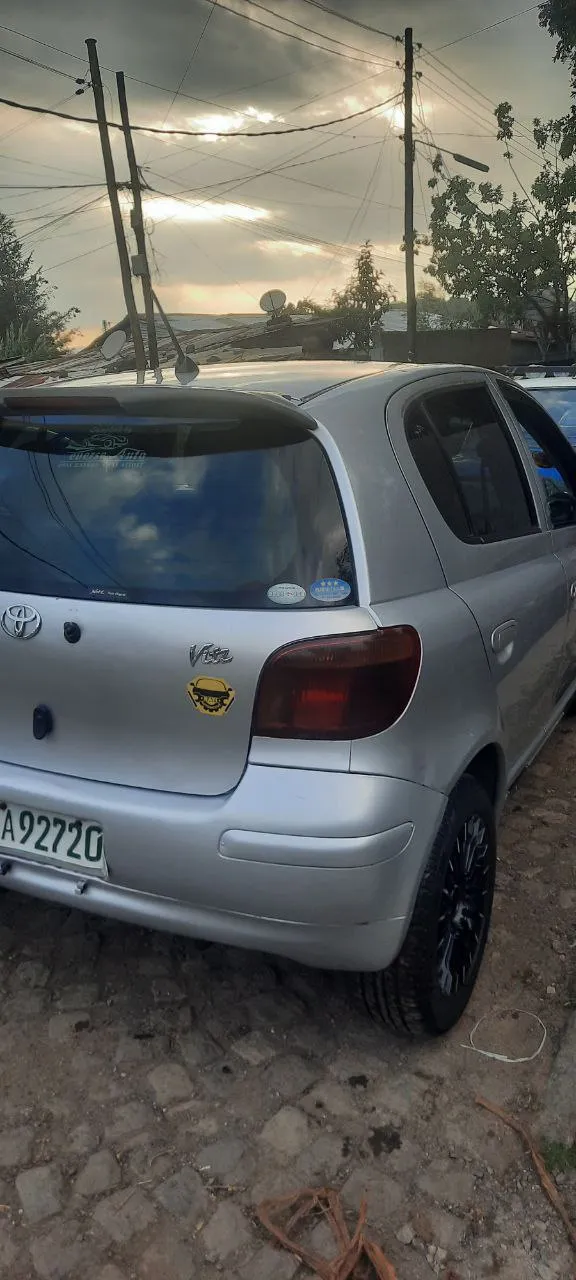 Toyota Vits 2004 Automatic – photo 6