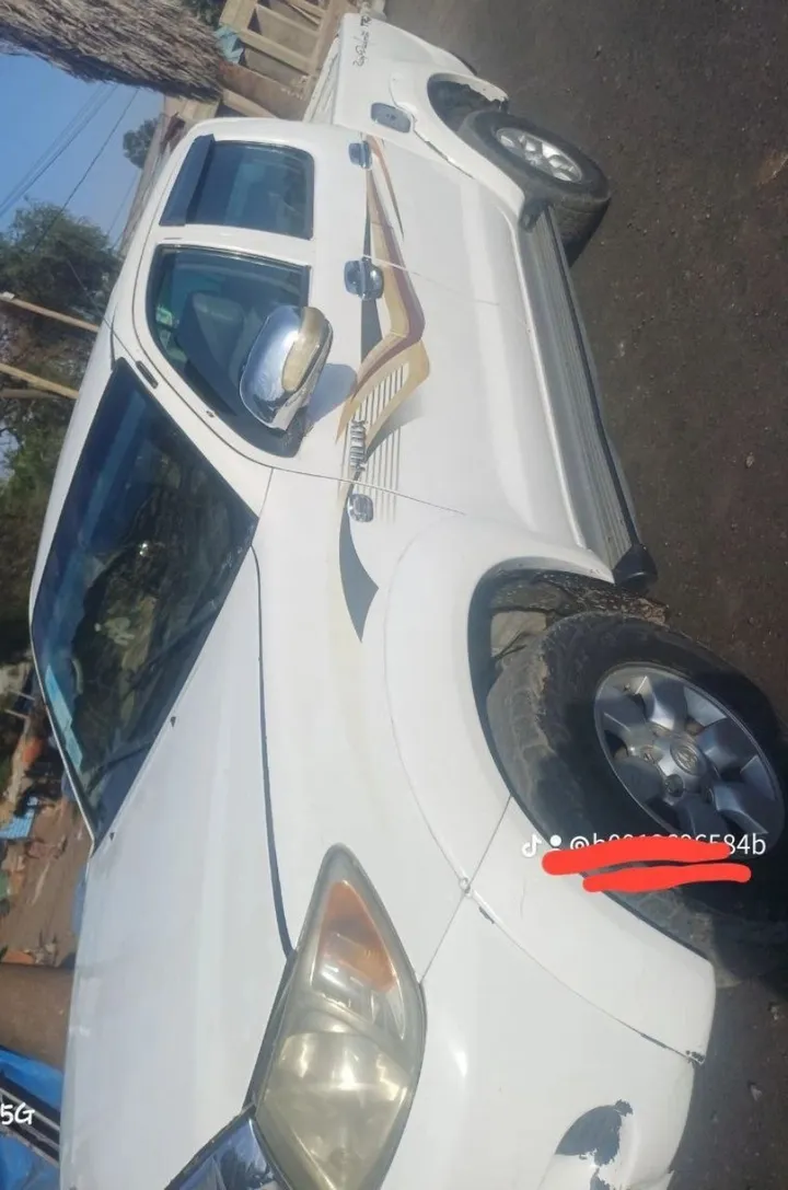 Toyota Hilux Double Cab 2007 – photo 6