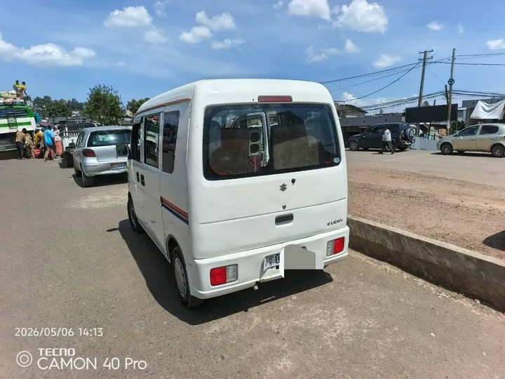 Suzuki Every 2010 Automatic Van – photo 8
