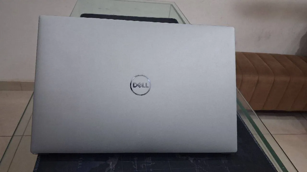 Dell Precision 5550 Workstation Laptop – photo 3