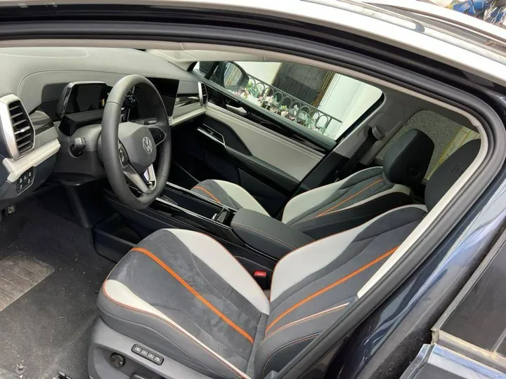 Volkswagen ID.6 Pro Crozz 2022 – photo 5