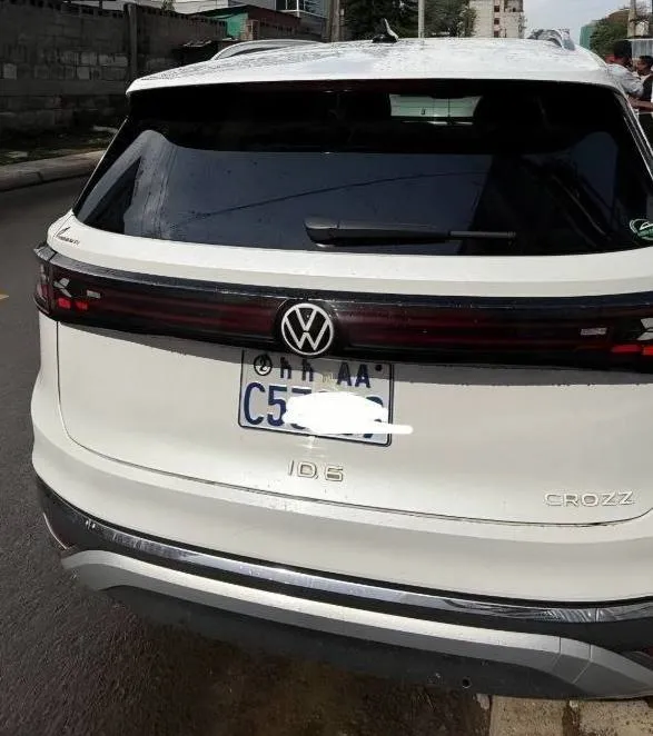 Volkswagen ID.6 Crozz Pro – photo 6
