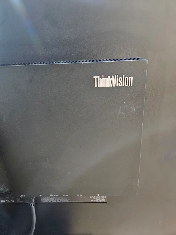 Lenovo ThinkVision T32p-20 32 Inch 4K Monitor – photo 5