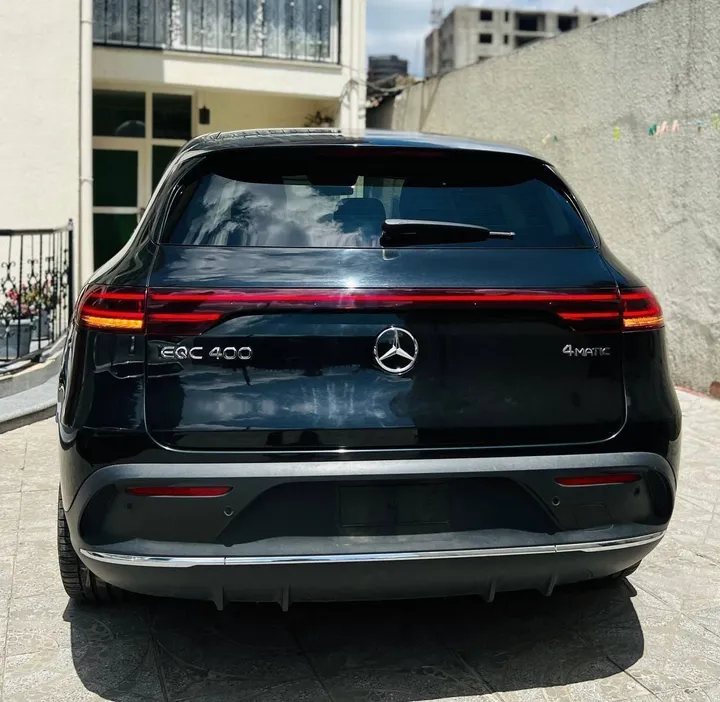 Mercedes-Benz EQC 400 4Matic Sport – photo 5
