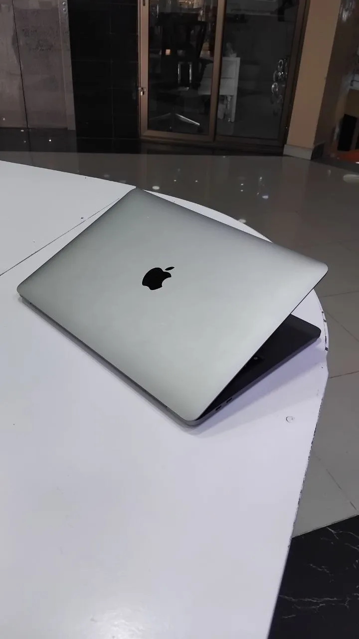 Apple MacBook Pro 13-inch M1 2020 – photo 3