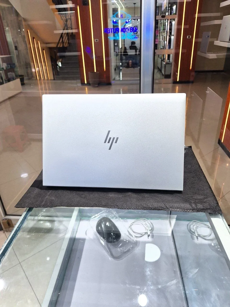 HP EliteBook 840 G8 – photo 4