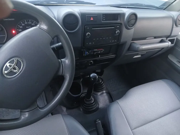 Toyota Landcruiser 1HZ Double Cab 2016 – photo 6