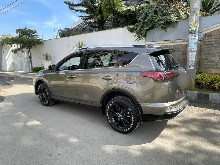 Toyota Rav4 2016 Automatic Full Option – photo 6