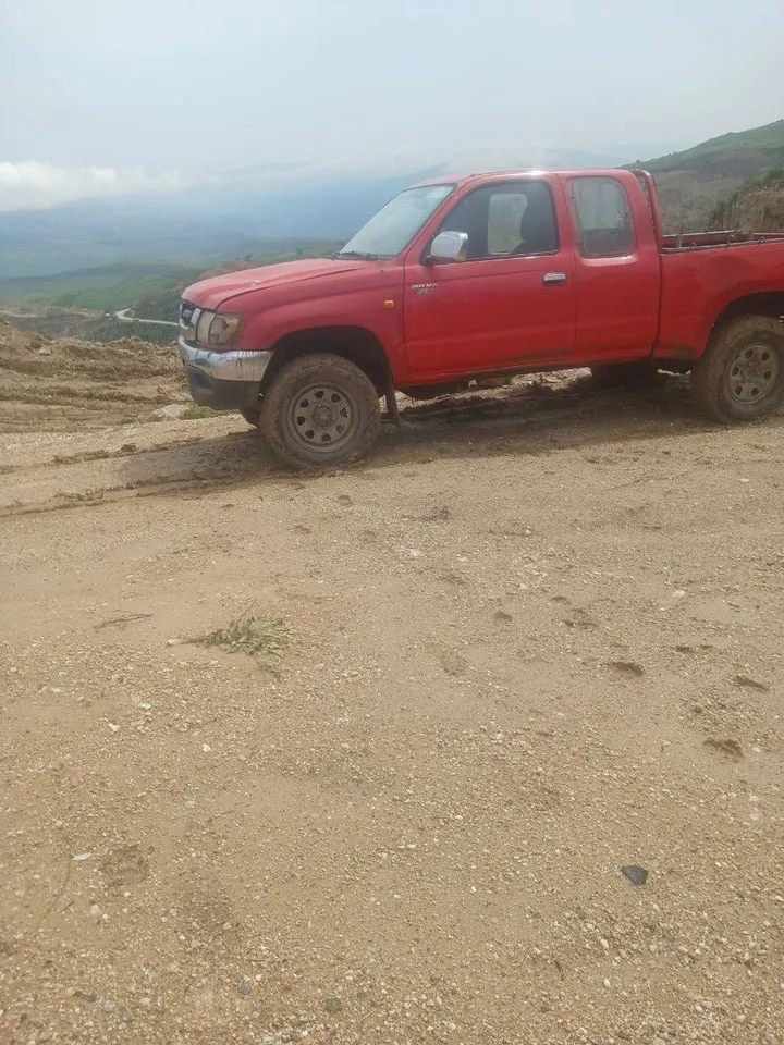 Toyota Hardbody King Cab 2005 – photo 3