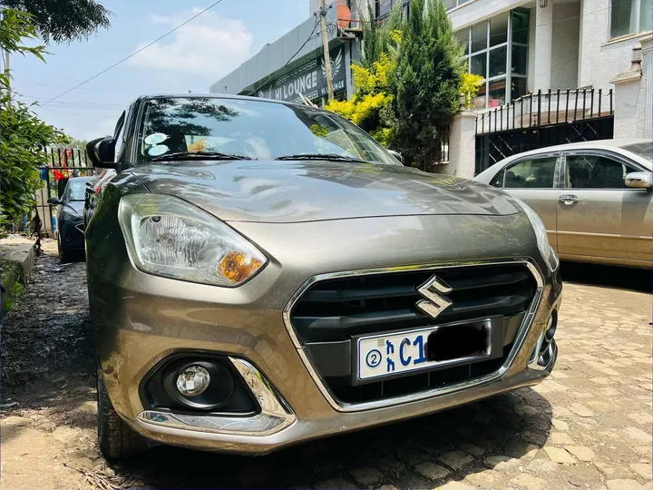 Suzuki Dzire 2022 Automatic – photo 3