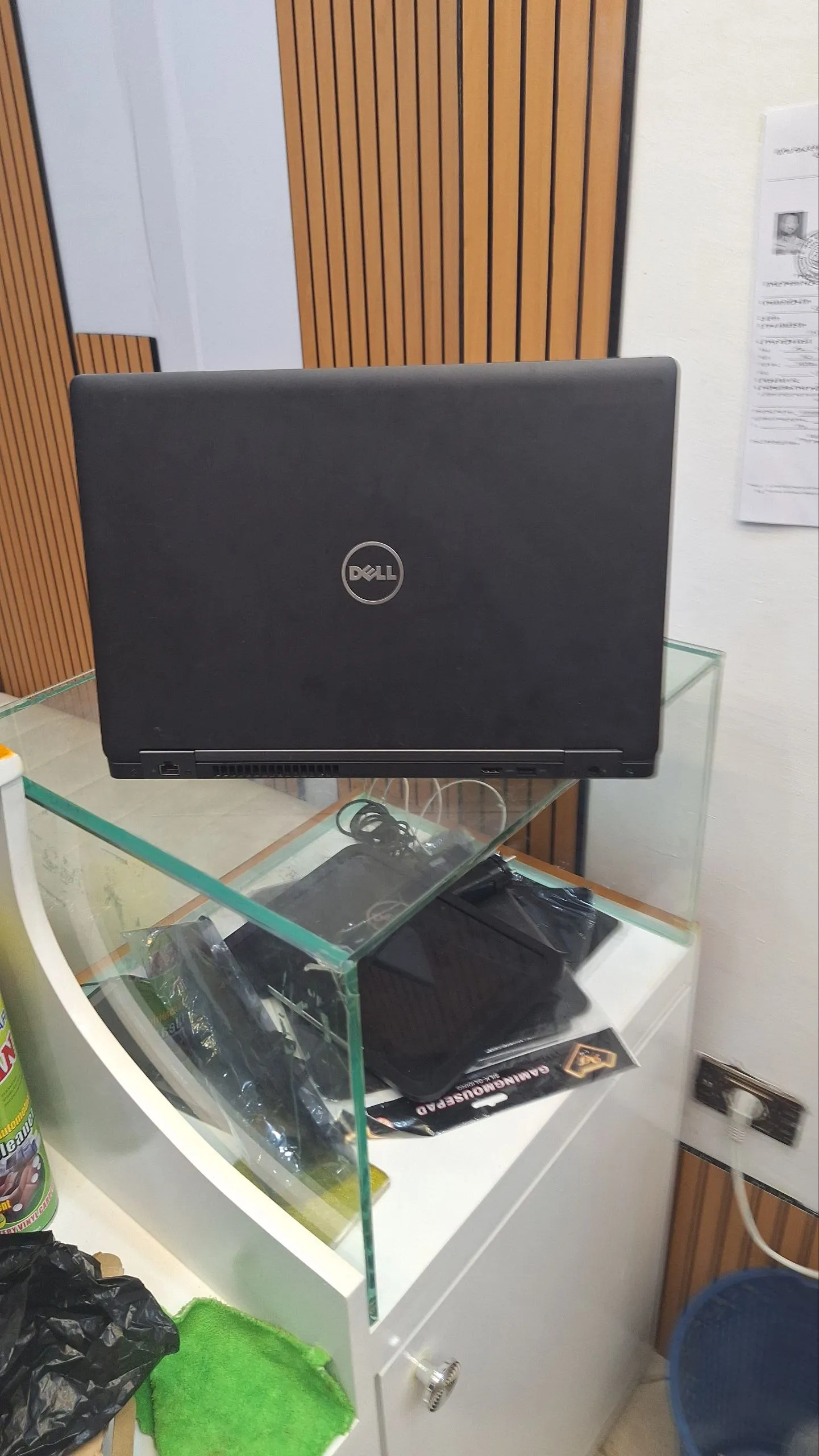 Dell Latitude 5580 i5 Laptop – photo 5