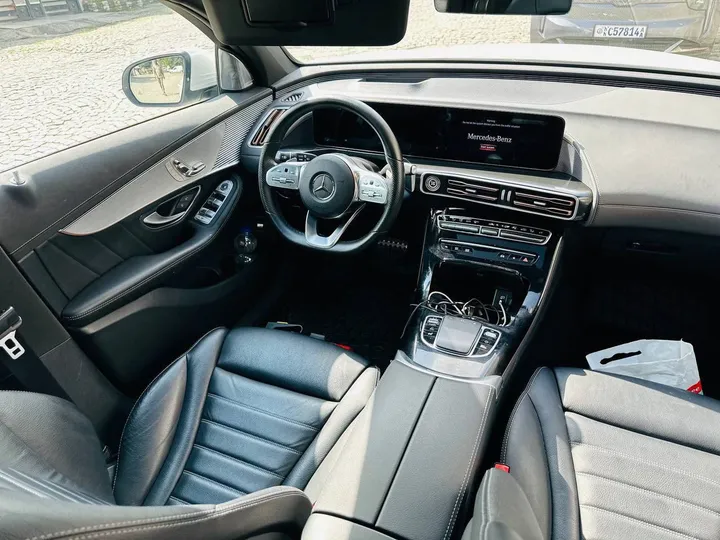 2022 Mercedes-Benz EQC 400 – photo 5