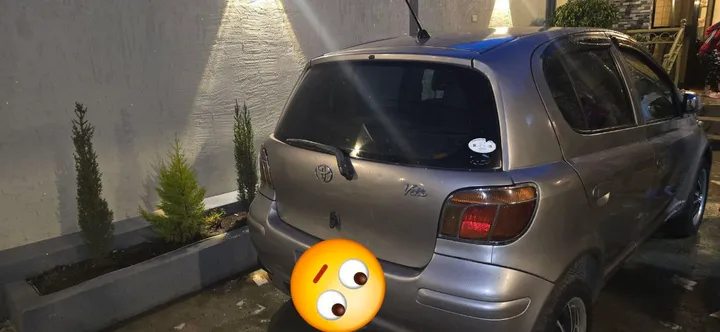 Toyota Vitz 2004 Automatic – photo 4
