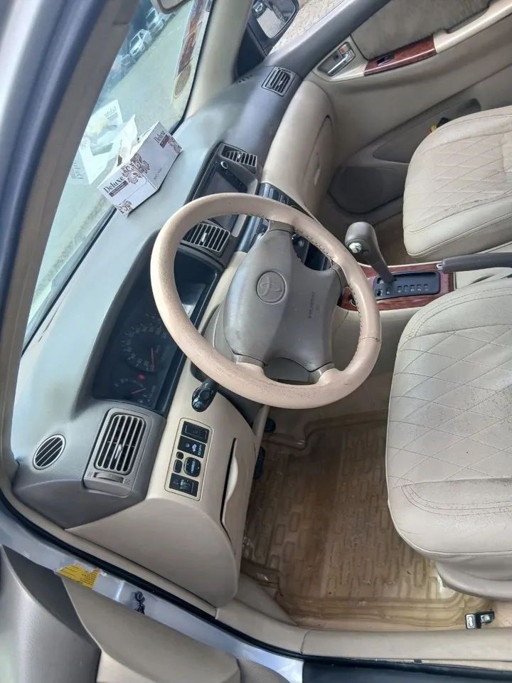Toyota Corolla 2005 Automatic – photo 5