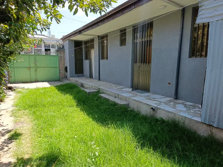 L-Shape Villa House 200 Sqm – photo 3