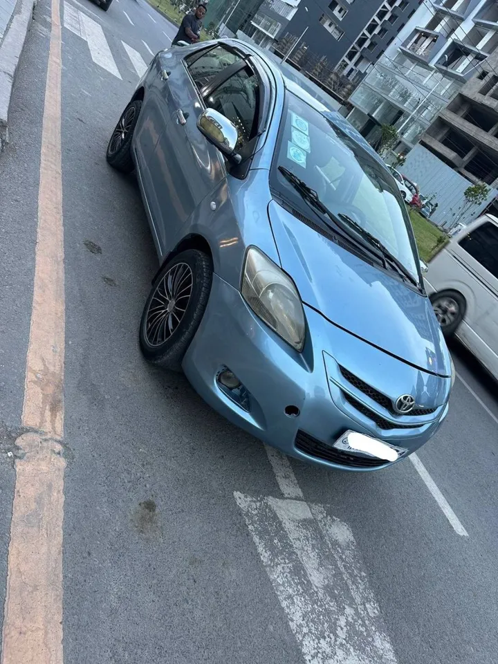 Toyota Yaris Sedan 2008 – photo 5