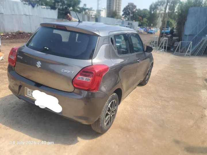 Suzuki Swift 2022 Automatic – photo 4