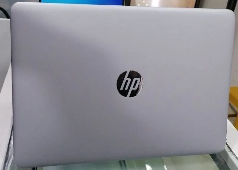 HP EliteBook 840 G3 i5 Laptop – photo 3