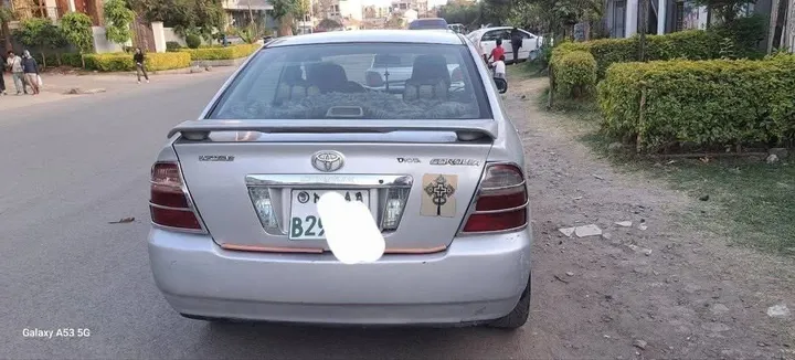 Toyota Corolla 2005 Manual – photo 4