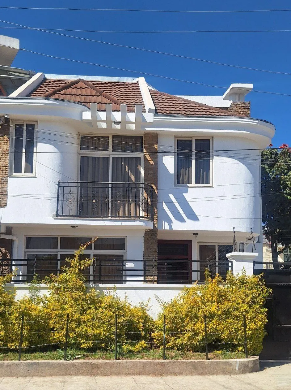 Modern G+1 House 150 Sqm for Sale – photo 10