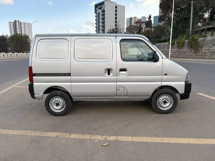 Suzuki Eeco 2024 Silver Manual – photo 4
