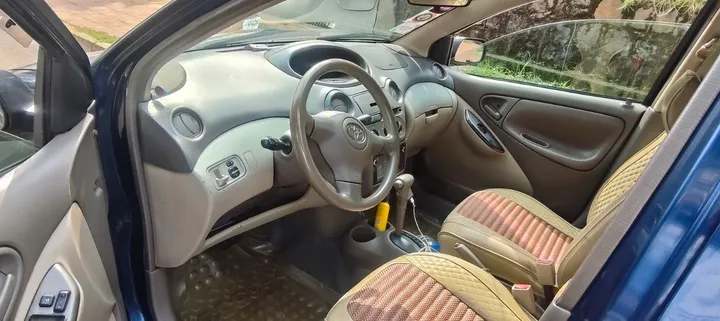 Toyota Platz 2005 Automatic – photo 6